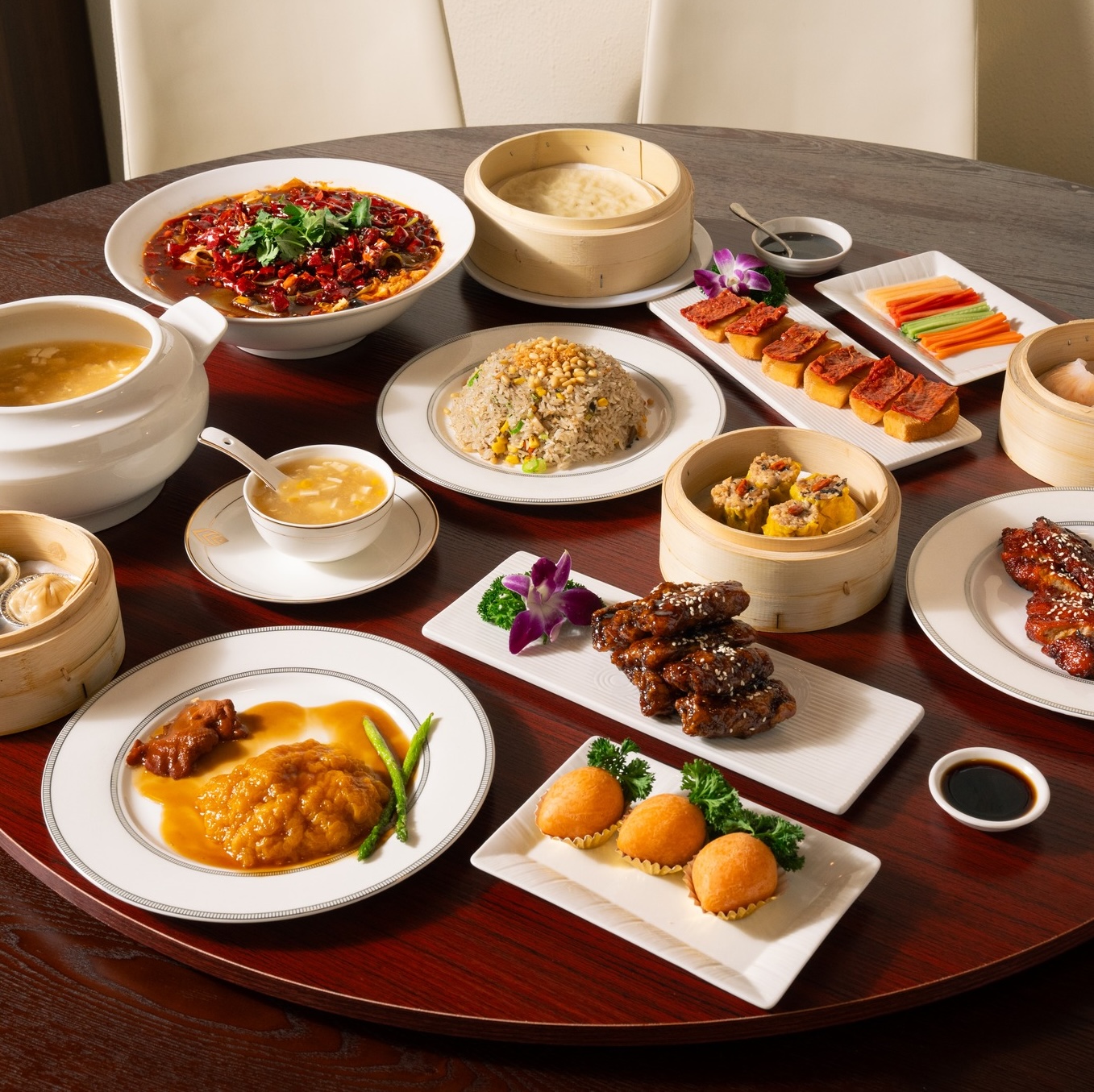 Best vegetarian restaurants in Hong Kong; Veggie Kingdom, Vegetarian Chinese food, Vegetarian-friendly dim sum