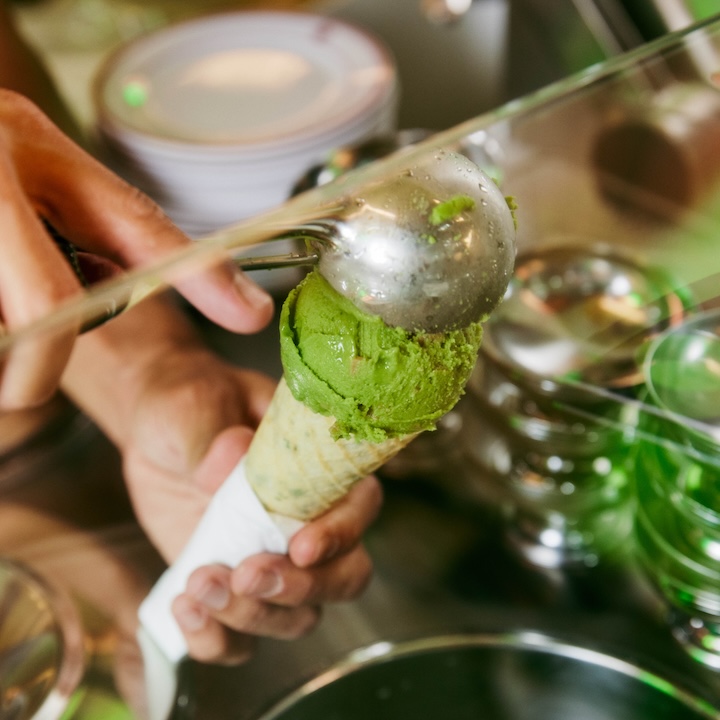 things to do in Hong Kong this weekend, wine tasting and Snack Baby Gelato & Drinks