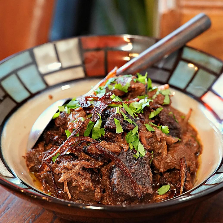 best set lunch deals in central; priyo shaad the only official bangaleshi restaurant in hong kong, great value for set lunch