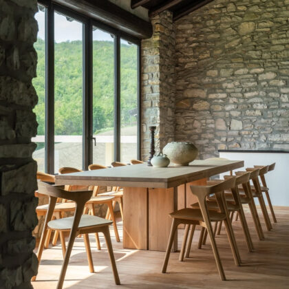 tree hong kong furniture store in horizon plaza, guide to ap lei chau's horizon plaza