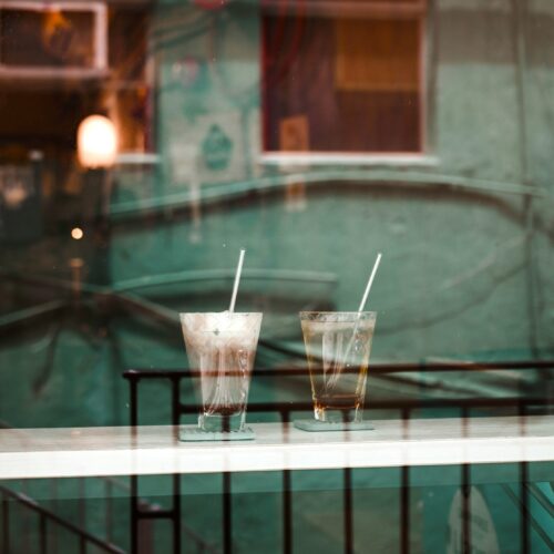 sheung wan cafe, best coffee shops in Sheung Wan: ohms cafe & bar