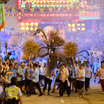 fire dragon dance during mid autumn festival; everything you need to know about celebrating mid autumn in hong kong 2025