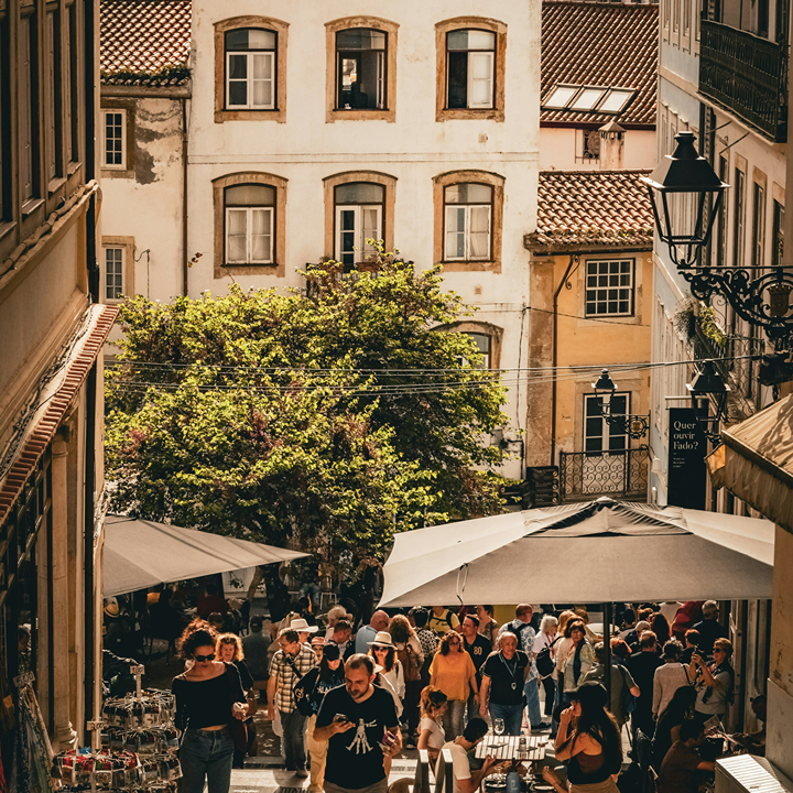 public holidays in 2026 to maximise your annual leave; people in Portugal 