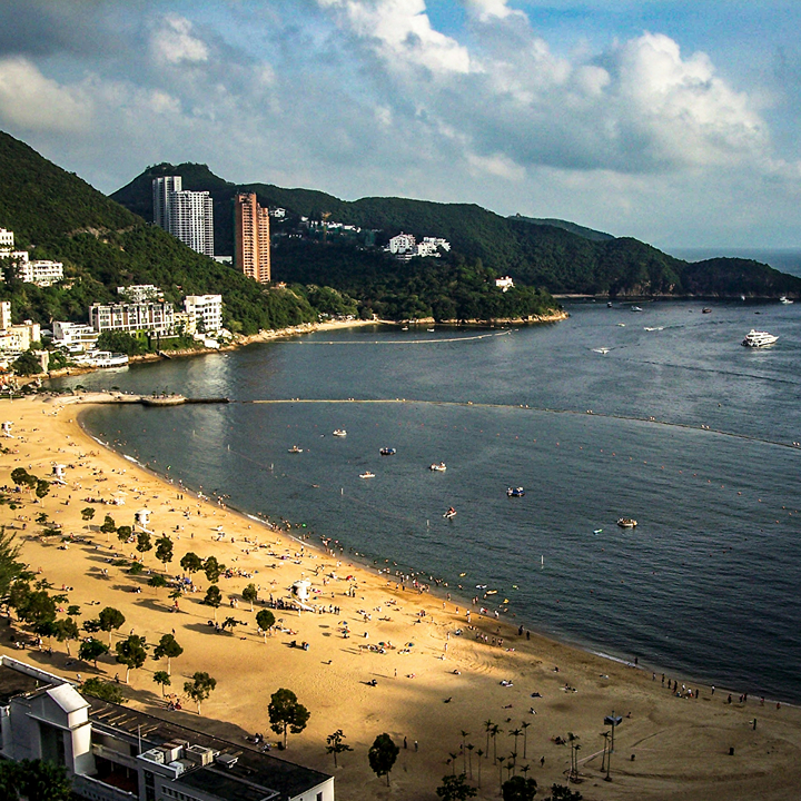 wide view of repulse bay beach, repulse bay hong kong guide