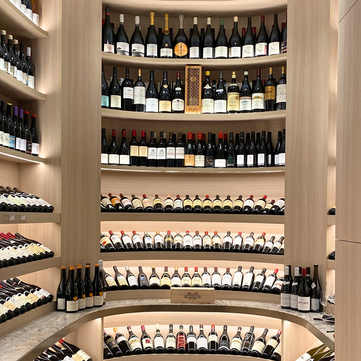best wine shops that deliver in hong kong, vynluna wines for fine and artisanal wine bottles