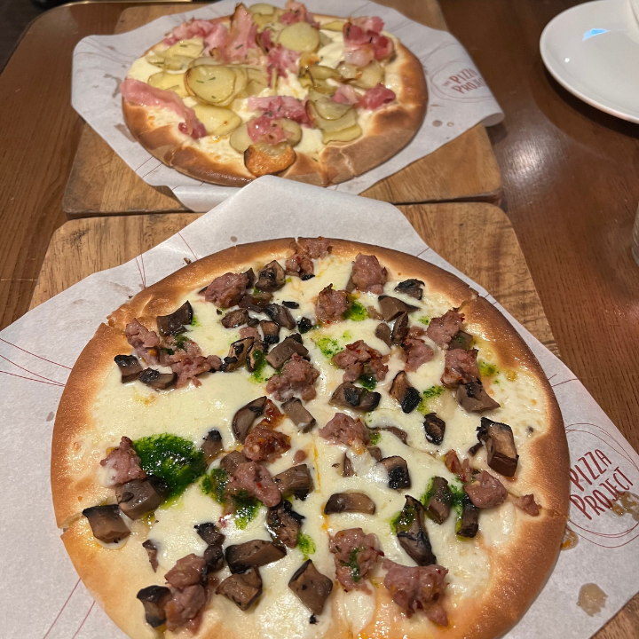 gluten free dining restaurants guide sassy pizza project